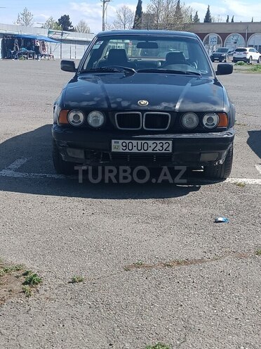 BMW 525-1