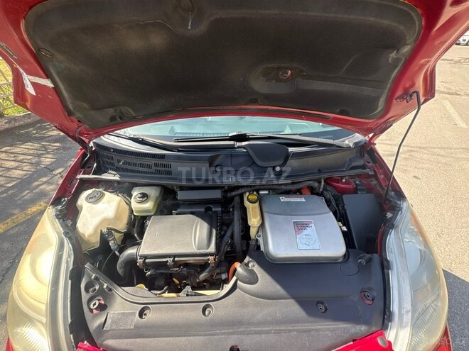 Toyota Prius-10
