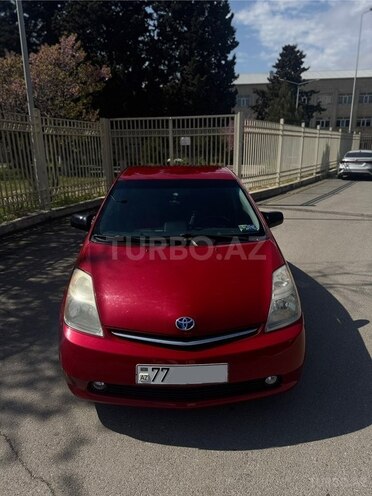 Toyota Prius-3