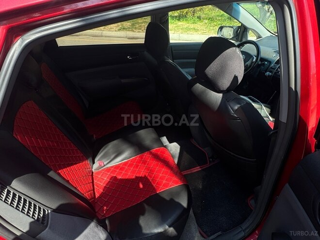 Toyota Prius-14