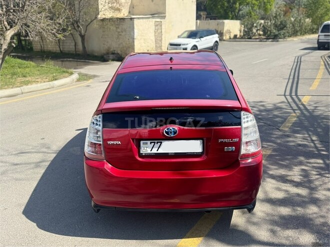 Toyota Prius-6