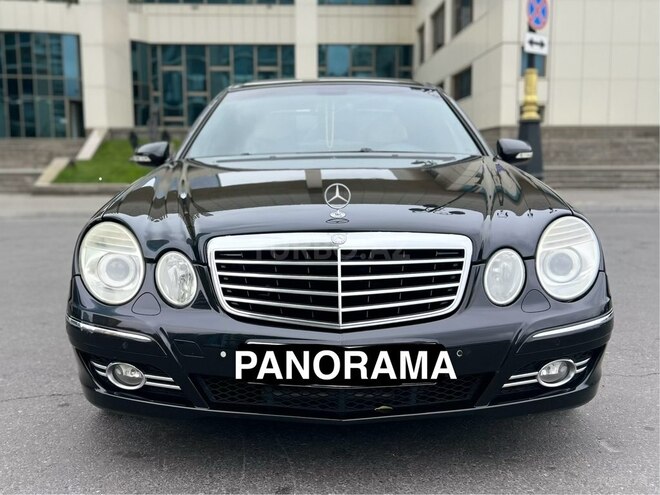Mercedes E 280-1