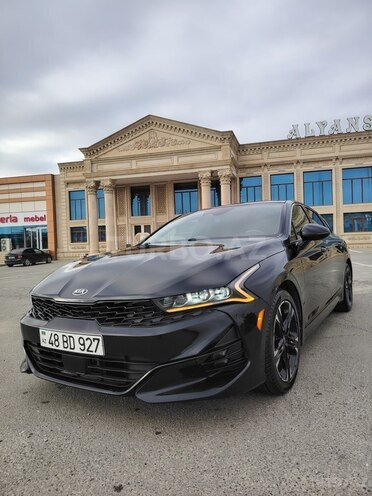 Kia K5-4
