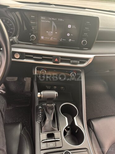 Kia K5-19