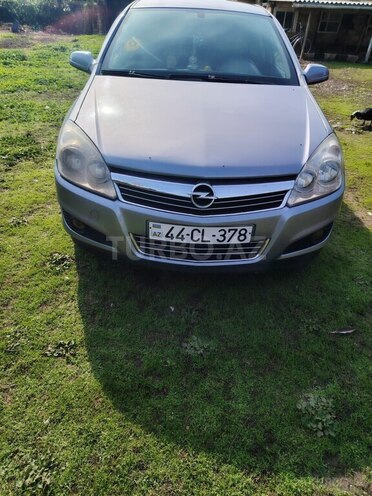 Opel Astra-1