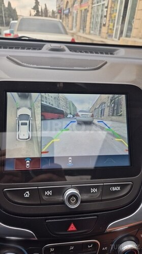 Chevrolet Equinox-4