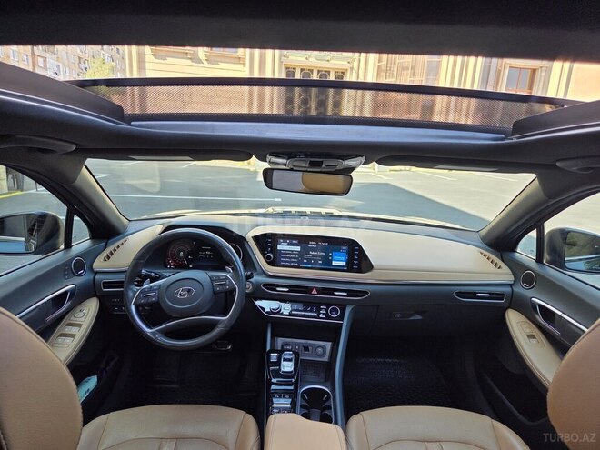 Hyundai Sonata-17