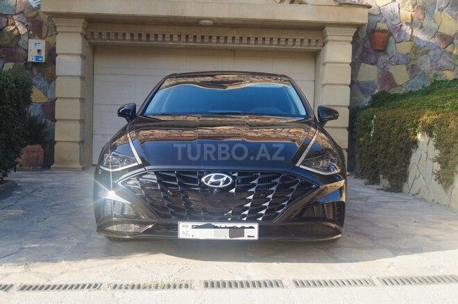 Hyundai Sonata-1