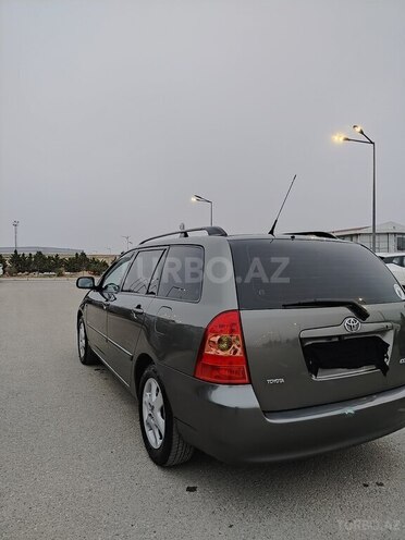 Toyota Corolla-7