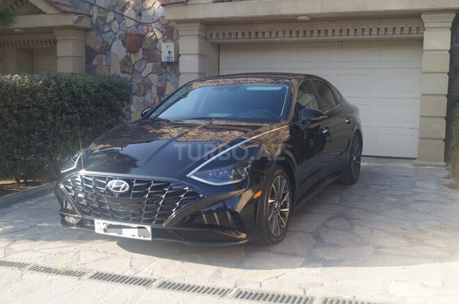 Hyundai Sonata-2