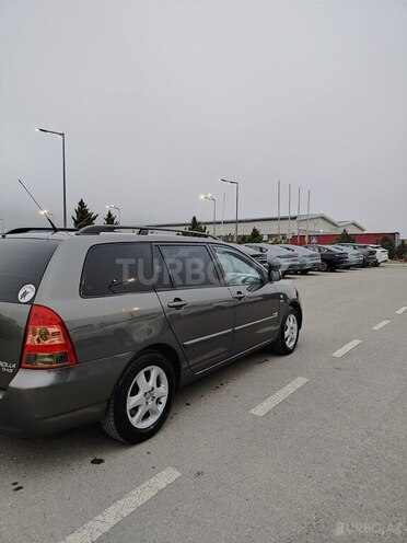 Toyota Corolla-4