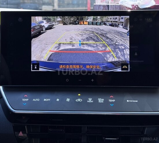 Toyota Camry-11