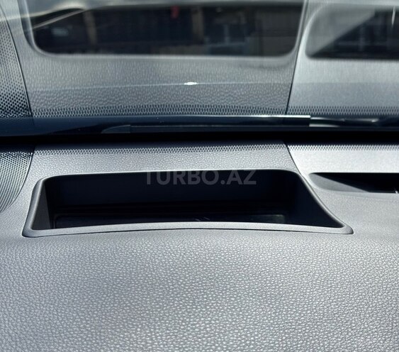 Toyota Camry-17