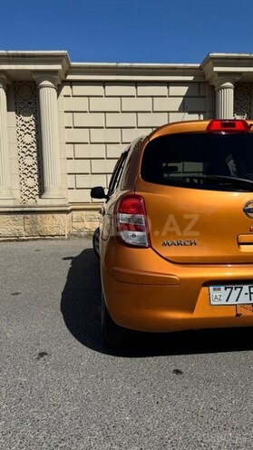 Nissan March-3