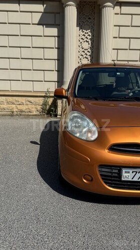 Nissan March-20