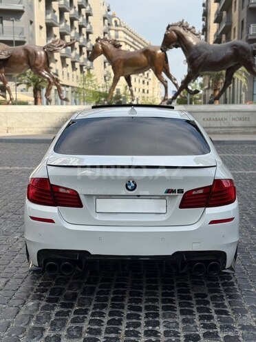 BMW 528-13