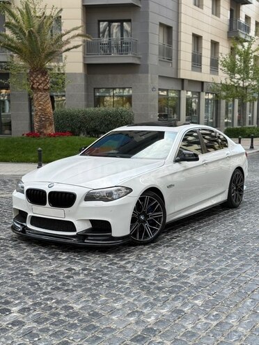 BMW 528-10