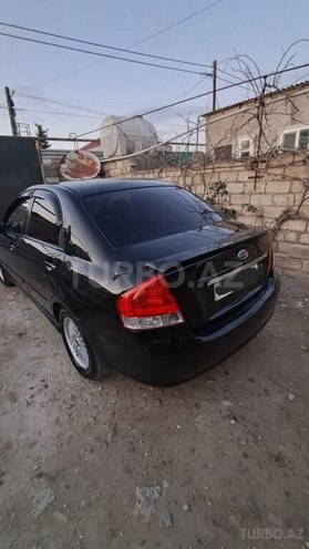 Kia Cerato-5