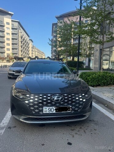 Hyundai Grandeur-1