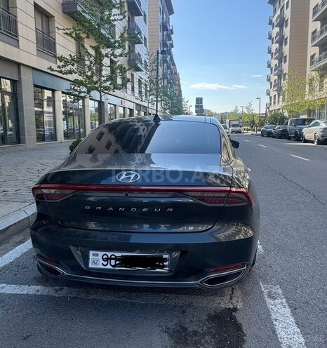 Hyundai Grandeur-2