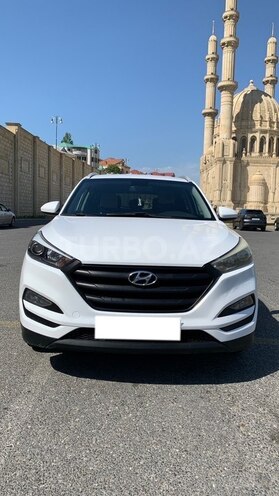 Hyundai Tucson-1
