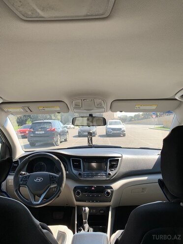Hyundai Tucson-5