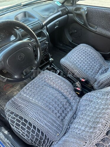 Opel Astra-5