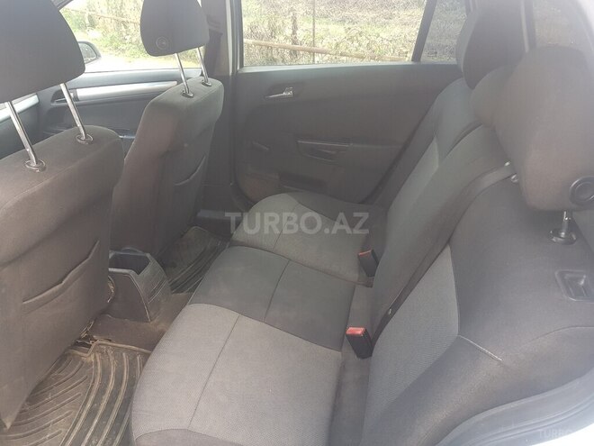 Opel Astra-3
