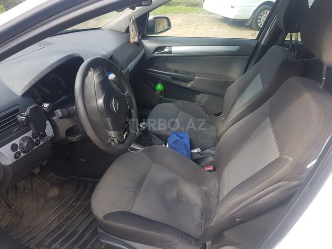Opel Astra-4