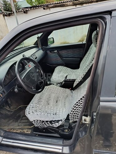 Mercedes C 200-6