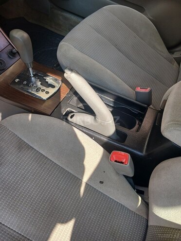 Nissan Altima-8