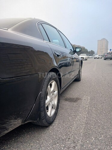 Nissan Altima-11