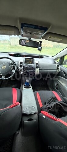 Toyota Prius-3