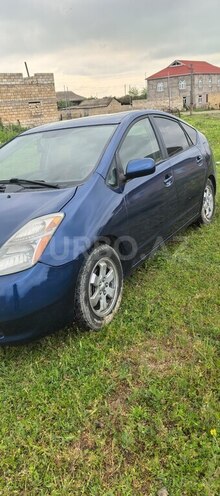 Toyota Prius-4