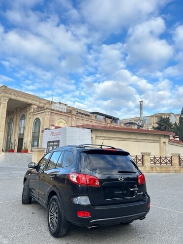 Hyundai Santa Fe-5