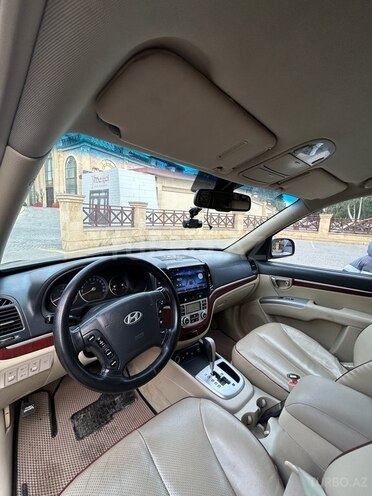Hyundai Santa Fe-11