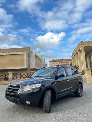 Hyundai Santa Fe-3