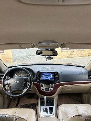 Hyundai Santa Fe-6