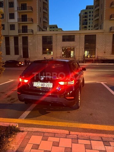 BMW X1-15