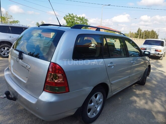 Toyota Corolla-4