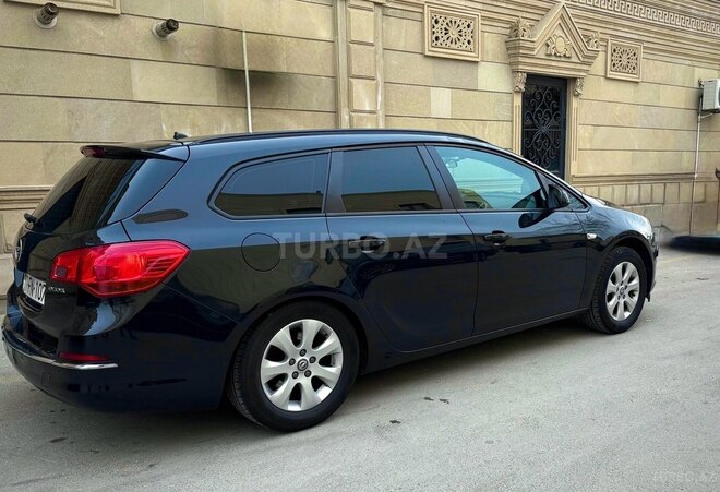 Opel Astra-7