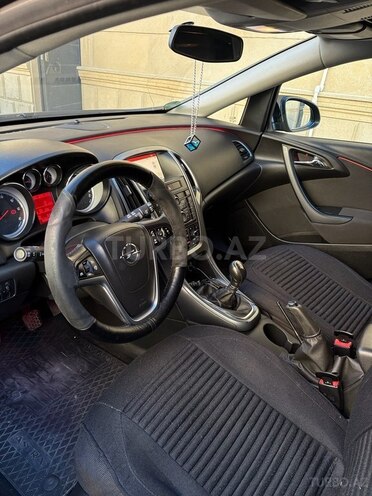 Opel Astra-6