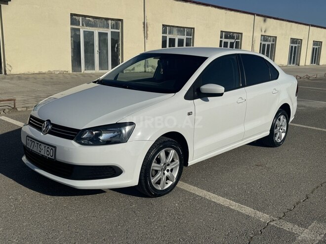 Volkswagen Polo-2