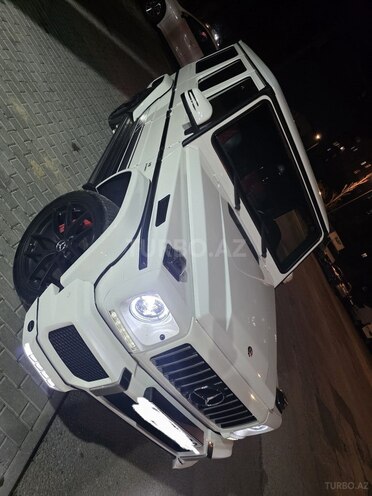 Mercedes G 63 AMG-13