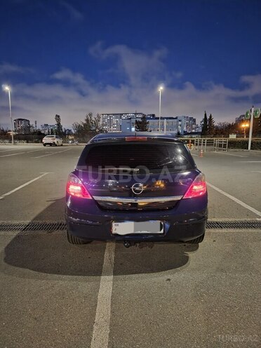 Opel Astra-2