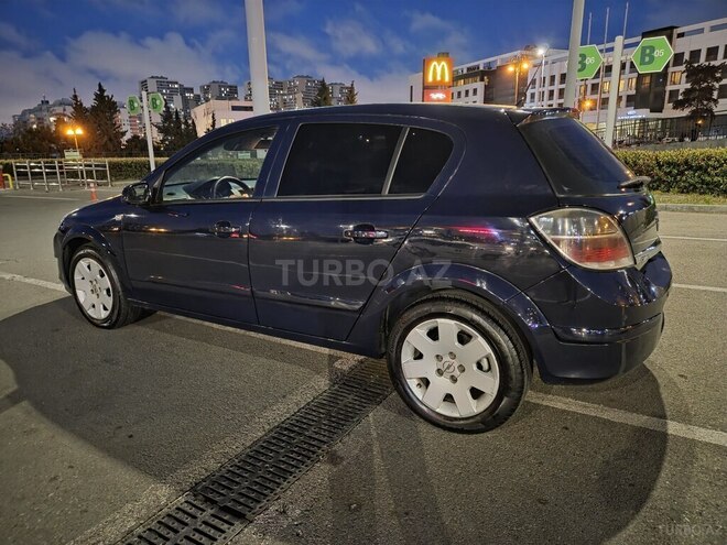 Opel Astra-11