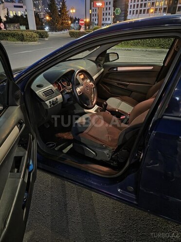Opel Astra-13