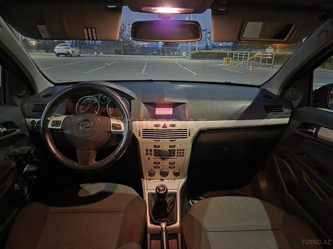 Opel Astra-9