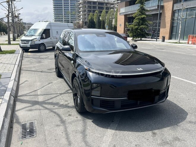 Li Auto L9-9