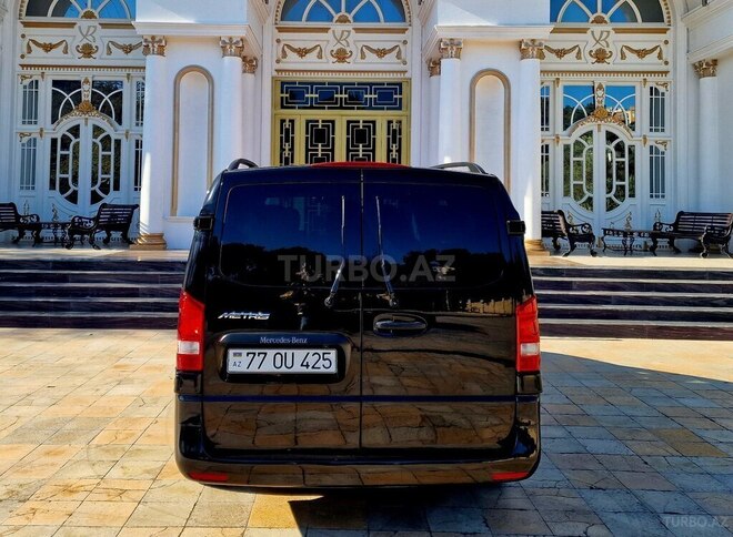 Mercedes Metris-5
